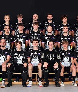 Teamfoto 2223 Bundesliga raw